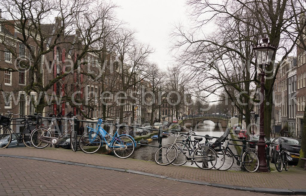 1601091358_Amsterdam_0012