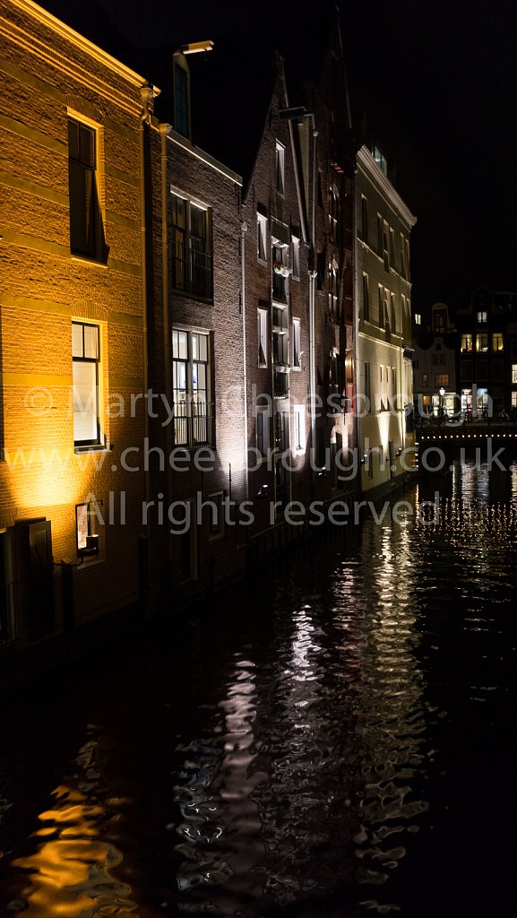 1601101909_Amsterdam_0101